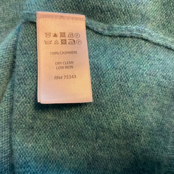 Blue/Green Tahari Pure Luxe cashmere sweater - Picture 5 of 5